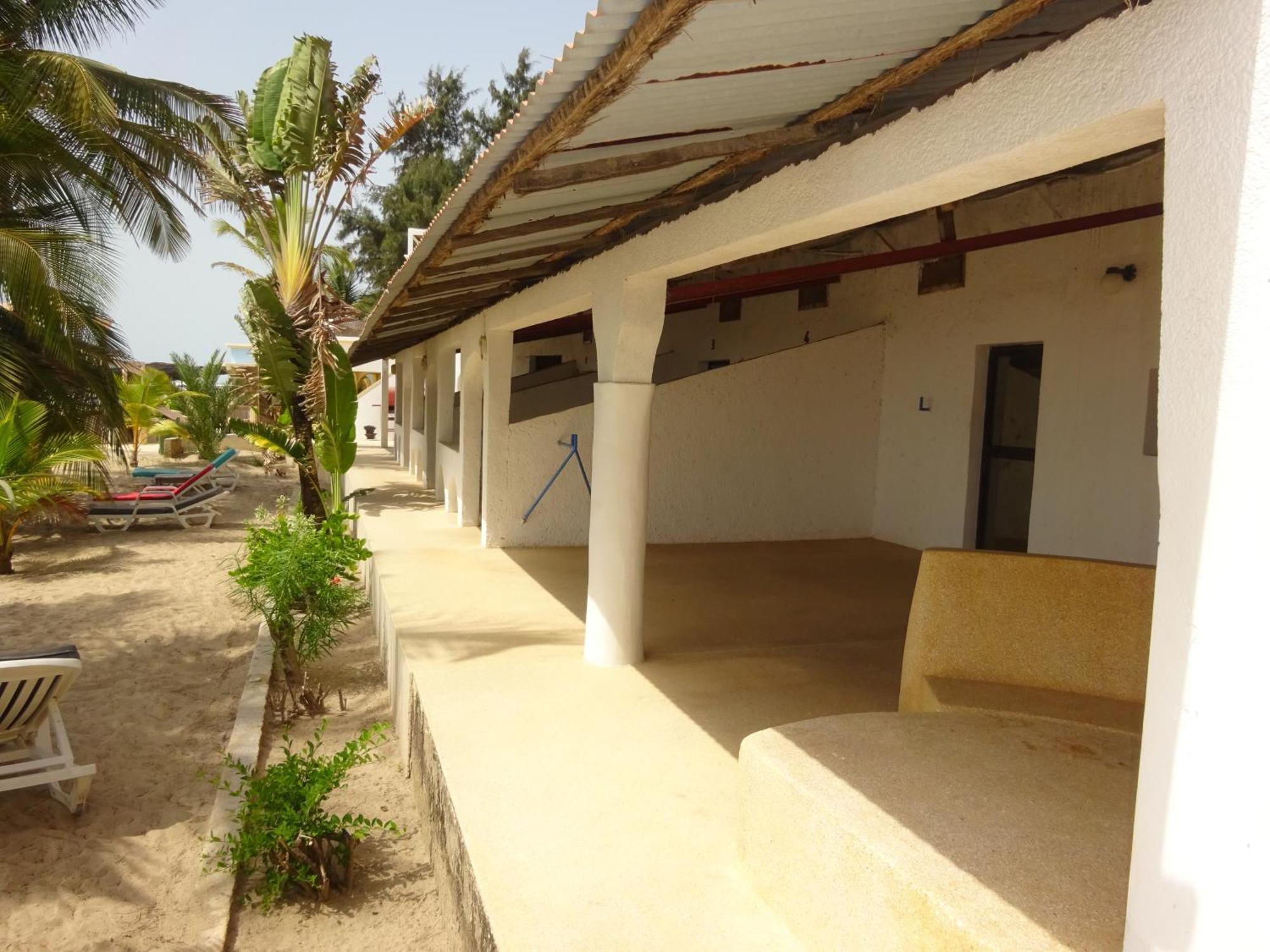 Hotel Du Bar De La Mer Cap Skirring Kabrousse Экстерьер фото