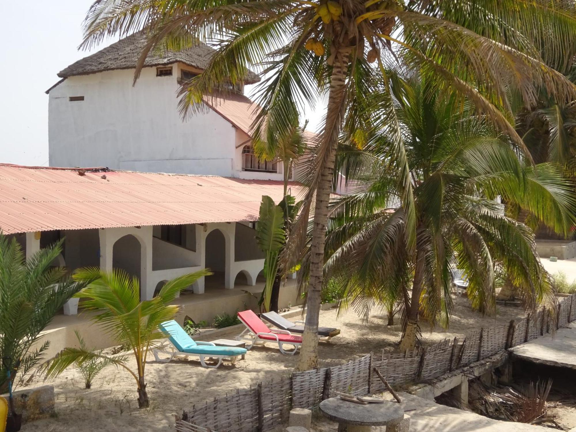 Hotel Du Bar De La Mer Cap Skirring Kabrousse Экстерьер фото
