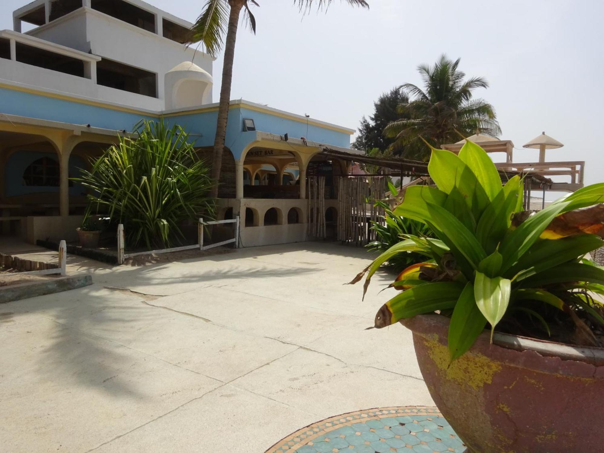 Hotel Du Bar De La Mer Cap Skirring Kabrousse Экстерьер фото