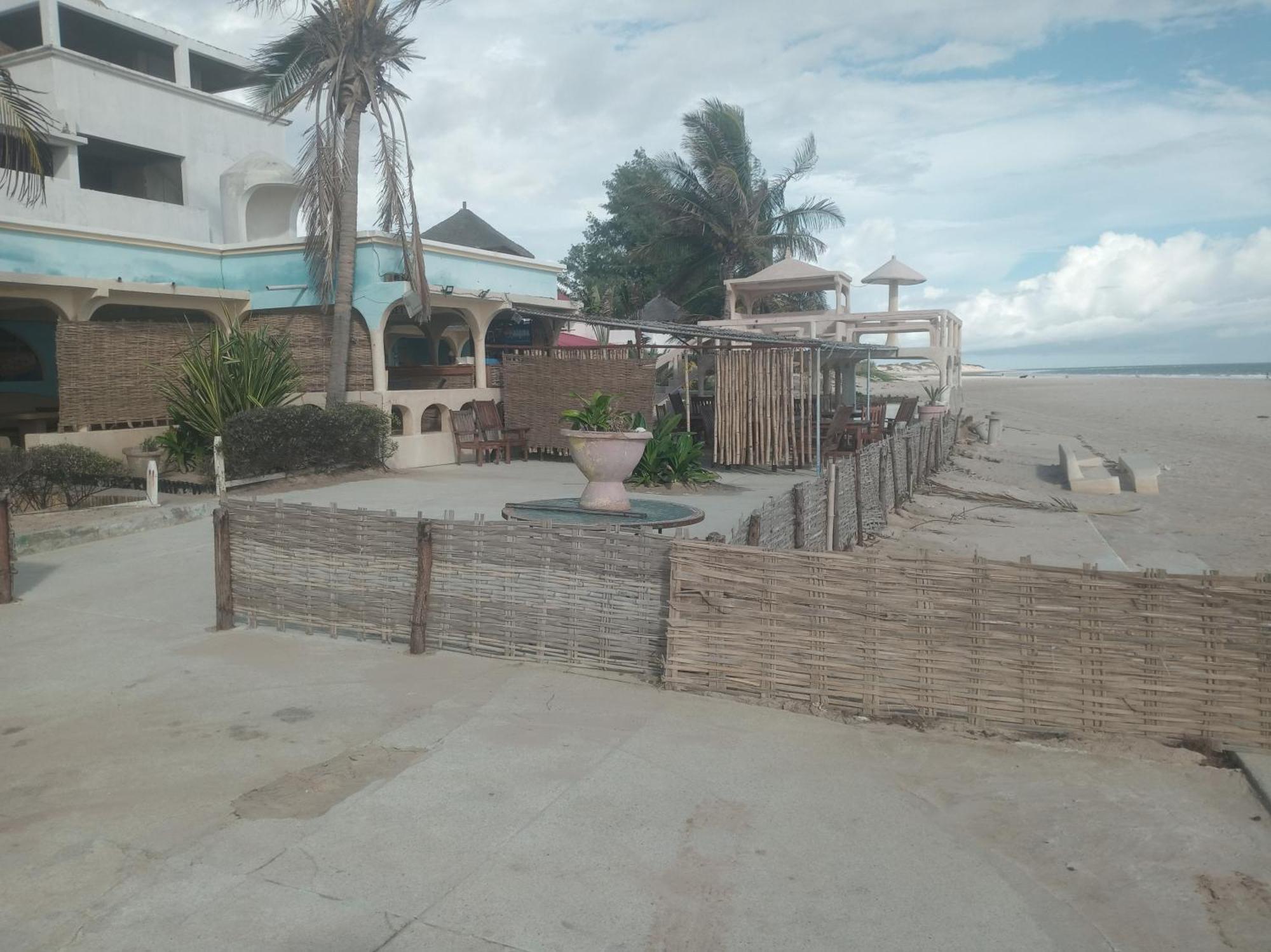 Hotel Du Bar De La Mer Cap Skirring Kabrousse Экстерьер фото